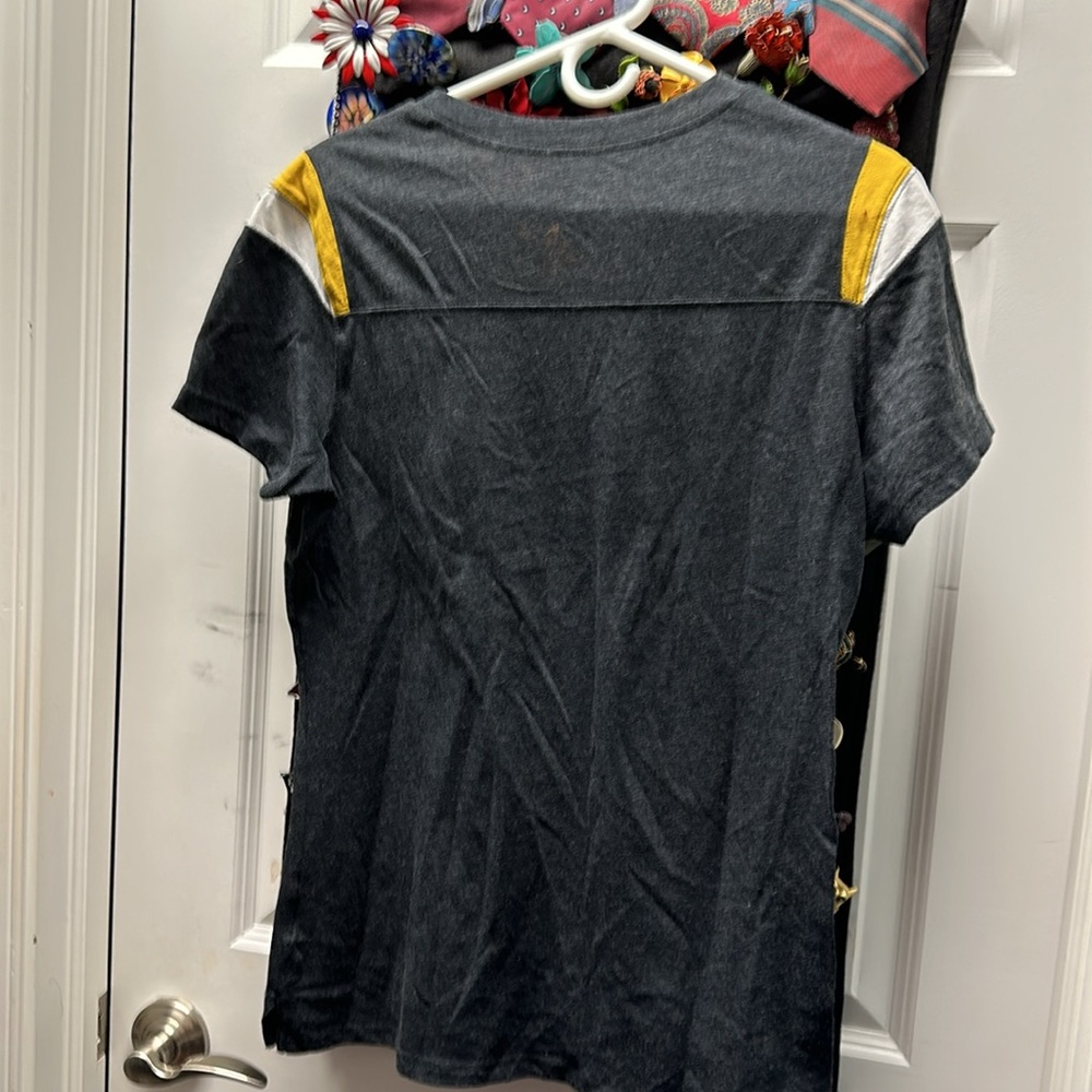 American Eagle Outfitters Black and White Graphic Tee - Picture 8 of 8